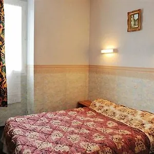 Hotel Marial, Lourdes